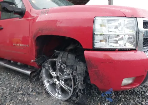 2007 Chevrolet Silverado 1500 Lt1 из США, поврежденный, VIN 1GCEC19027Z502990